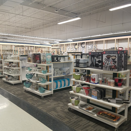 Clothing Store «Burlington Coat Factory», reviews and photos, 4247 Union Deposit Rd, Harrisburg, PA 17111, USA