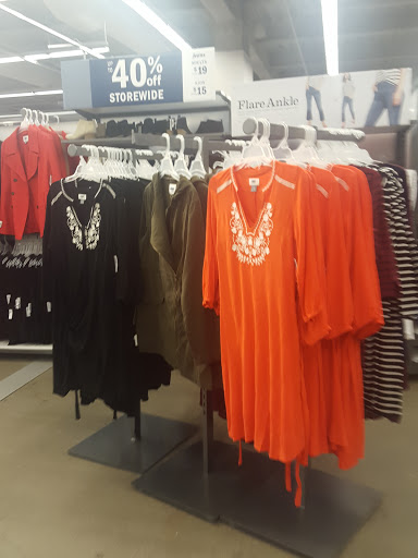 Clothing Store «Old Navy», reviews and photos, 1470 Palisades Center Dr, West Nyack, NY 10994, USA