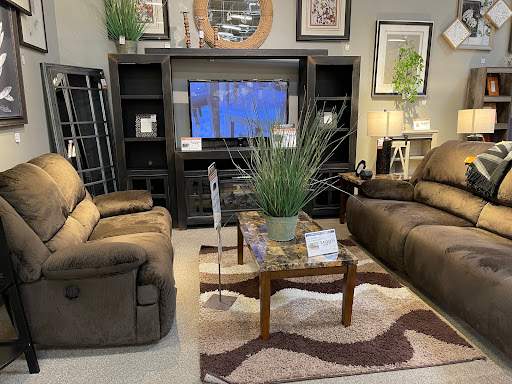 Furniture Store «Ashley HomeStore», reviews and photos, 3667 N Freeway Blvd, Sacramento, CA 95834, USA