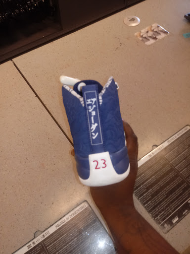 Clothing Store «Nike Clearance Store», reviews and photos, 4099 S Plaza Dr, Memphis, TN 38116, USA