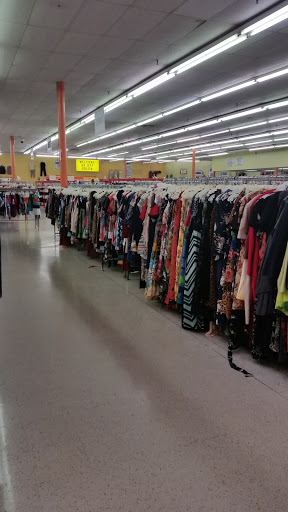 Thrift Store «Garland Road Thrift Store», reviews and photos, 10030 Garland Rd, Dallas, TX 75218, USA
