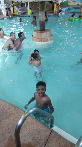 Water Park «Lancaster’s Caribbean Indoor Waterpark», reviews and photos, 2100 Lincoln Hwy E, Lancaster, PA 17602, USA