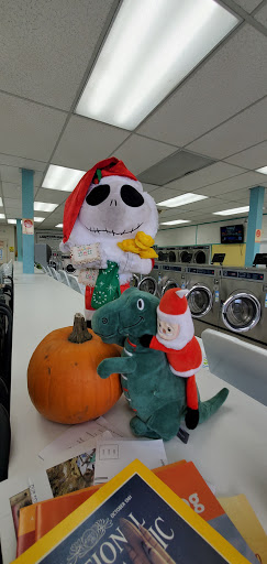 Laundromat «Coin Laundry», reviews and photos, 450 Pacific Coast Hwy, Seal Beach, CA 90740, USA