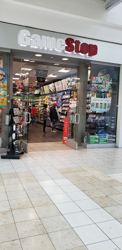 GameStop, 22500 Town Cir, Moreno Valley, CA 92553, USA, 