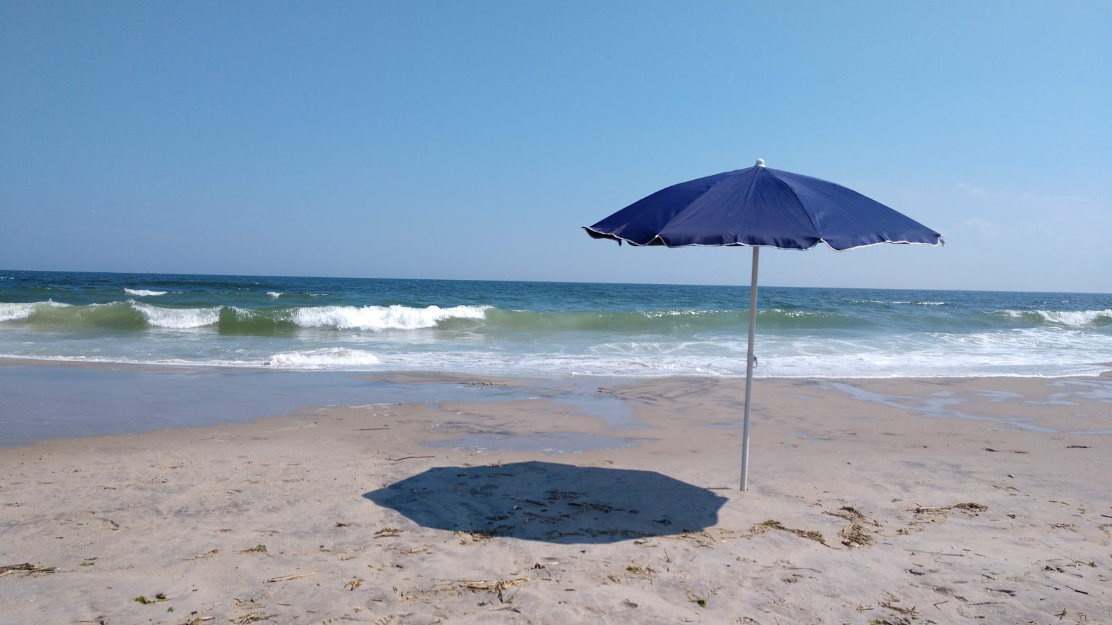 Foto von Rockaway Park Beach und die siedlung
