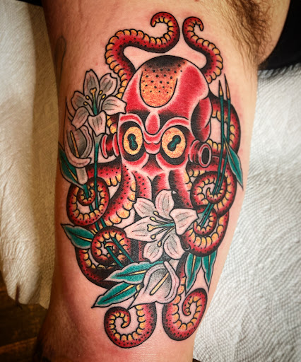 Explore good full sleeve tattoo ideas, creative tattoo ideas in Libertyville, available at Art With Atattooed
