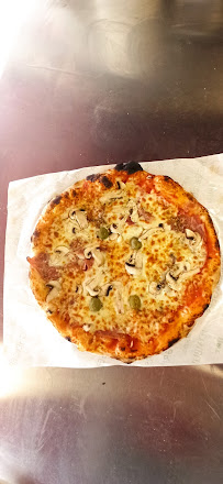 Plats et boissons du Pizzeria CHM PIZZA - food truck à Aubervilliers - n°14