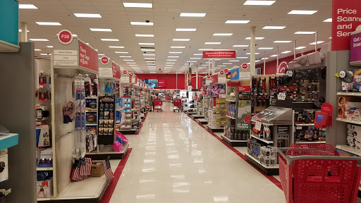 Department Store «Target», reviews and photos, 12197 Sunset Hills Rd, Reston, VA 20190, USA