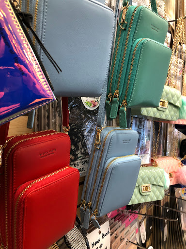 Beauty Supply Store «Uptown Beauty Mart», reviews and photos, 11411 Veterans Memorial Dr, Houston, TX 77067, USA