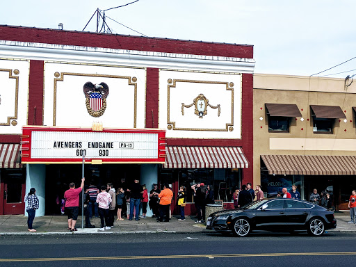 Movie Theater «The Columbia Theatre», reviews and photos, 212 S 1st St, St Helens, OR 97051, USA