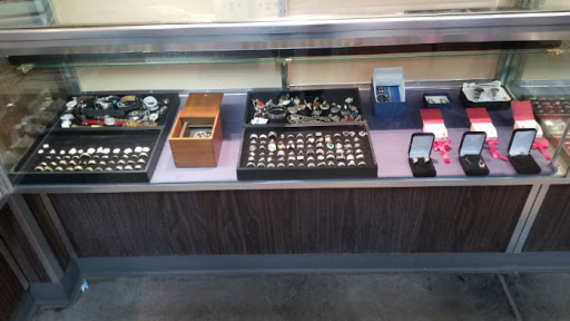 Jeweler «Jewelry Exchange & Loan», reviews and photos, 95 Water St, Cahokia, IL 62206, USA