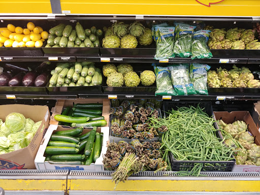 Supermarket «FoodMaxx Visalia», reviews and photos, 1550 N Ben Maddox Way, Visalia, CA 93292, USA