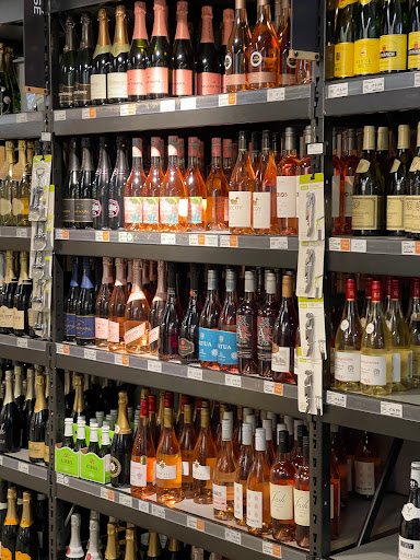 Grocery Store «Whole Foods Market», reviews and photos, 821 W Lancaster Ave, Wayne, PA 19087, USA