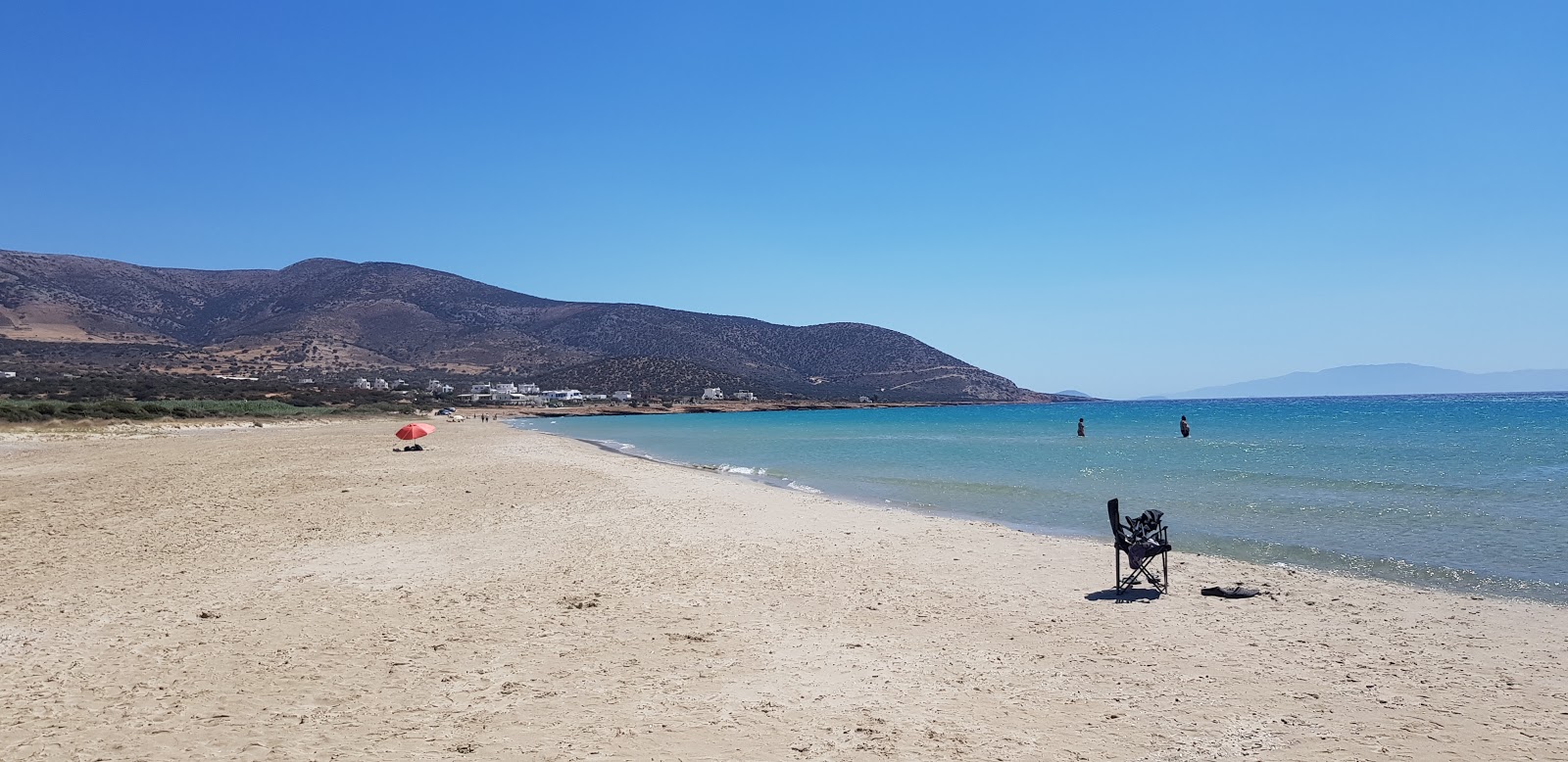 Foto von Agiassos Strand mit geräumiger strand