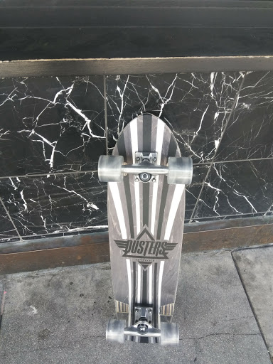 Shoe Store «Vans», reviews and photos, 28 E Colorado Blvd, Pasadena, CA 91105, USA