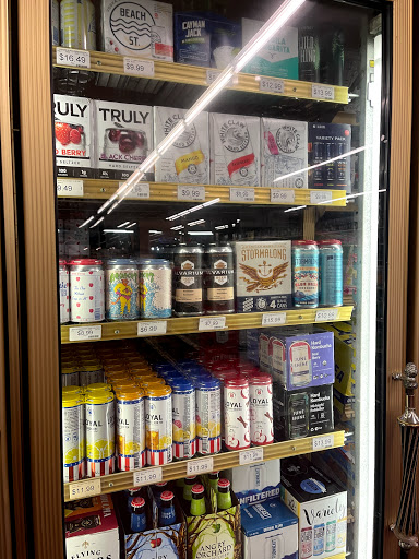 Liquor Store «M&R Liquors», reviews and photos, 920 Queen St, Southington, CT 06489, USA