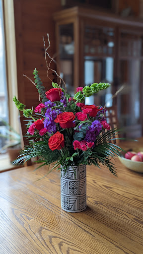 Florist «Dick Adgate Florist», reviews and photos, 2300 Elm Rd NE, Warren, OH 44483, USA