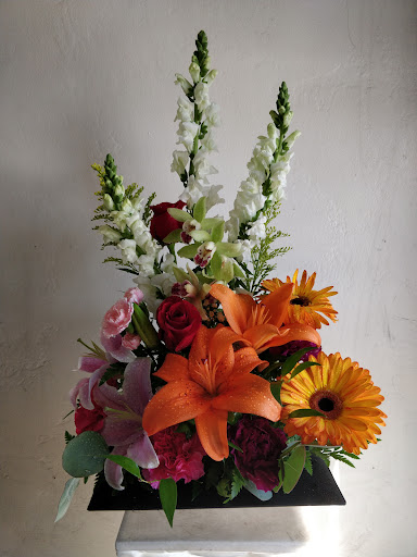 Florist «Kim Florist», reviews and photos, 227 W Las Tunas Dr, San Gabriel, CA 91776, USA
