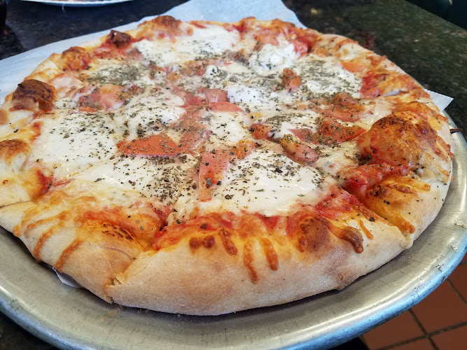 #9 best pizza place in Revere - Papa Jacks