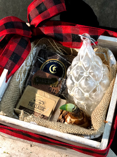 Florist «Wishing Well Floral», reviews and photos, 5656 Hood St #108, West Linn, OR 97068, USA