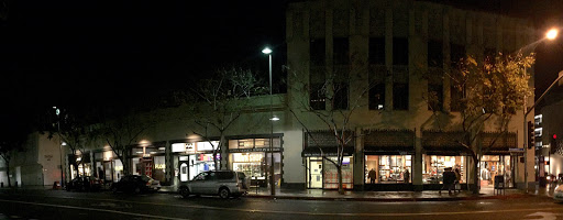 Pawn Shop «Santa Monica Jewelry & Loan», reviews and photos, 408 Broadway, Santa Monica, CA 90401, USA