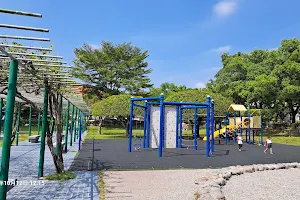 Zhongxingxincun Children's Park image