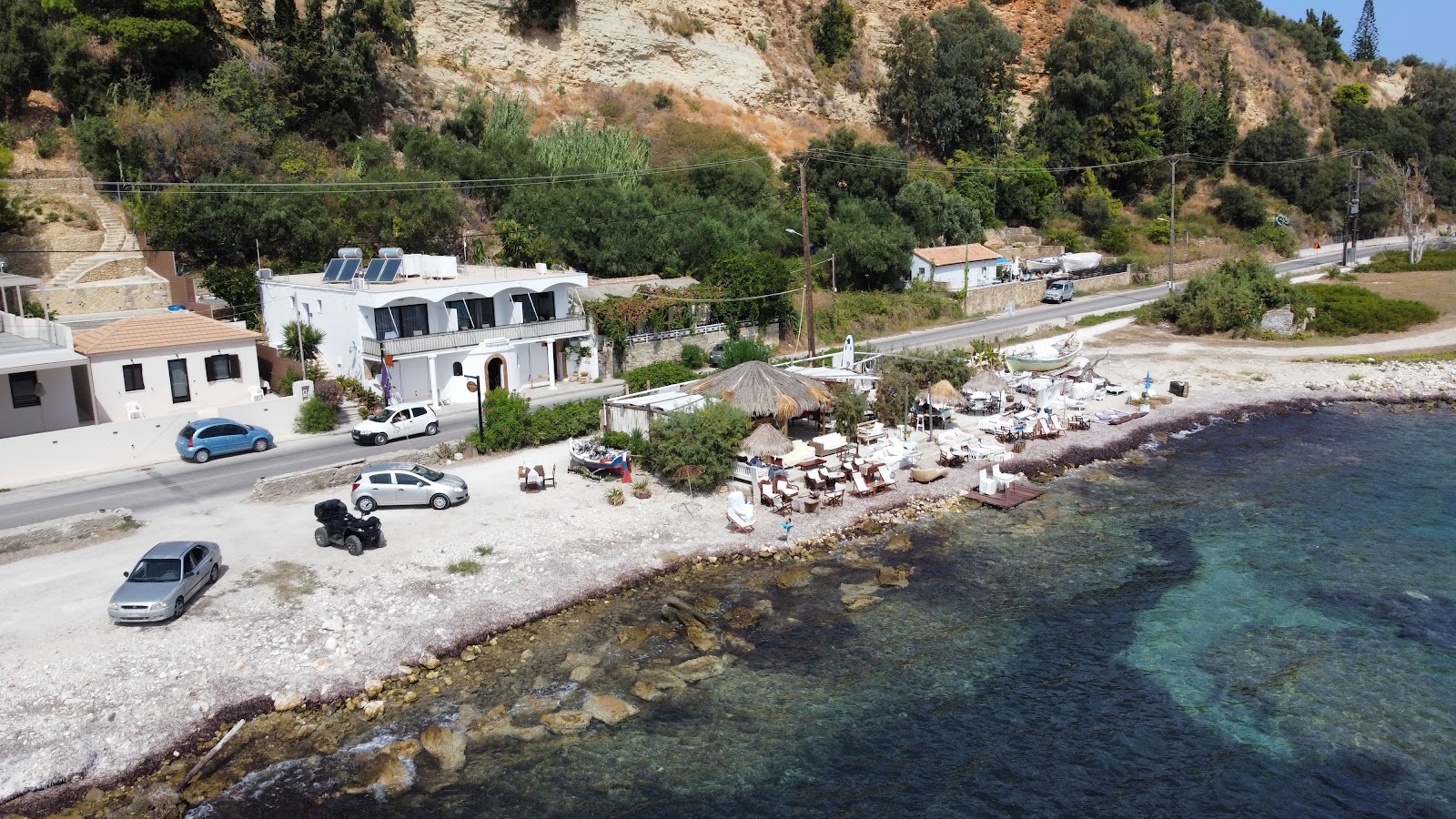 Photo de Paralia Krioneri - endroit populaire parmi les connaisseurs de la détente