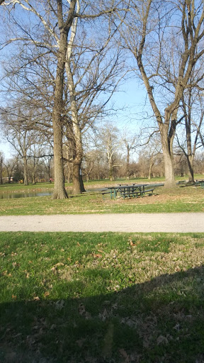 Park «Jones Park», reviews and photos, 2920 Argonne Dr, East St Louis, IL 62204, USA