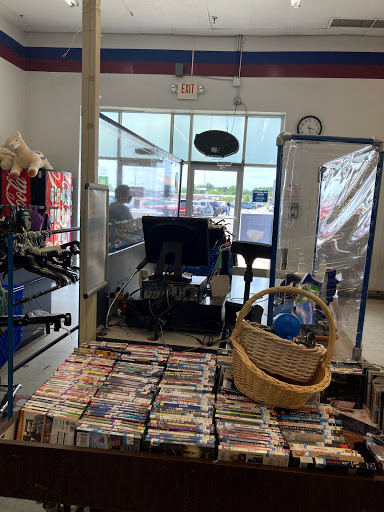 Thrift Store «Goodwill Industries of Greater Cleveland & East Central Ohio», reviews and photos, 12650A Rockside Rd, Cleveland, OH 44125, USA