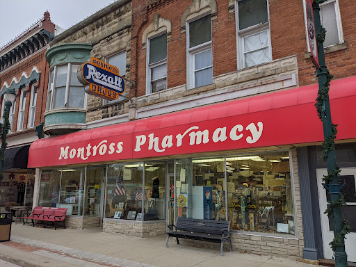 Montross Pharmacy/Gift Shop/Fountain, 120 N 1st Ave, Winterset, IA 50273, USA, 