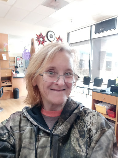 Hair Salon «Fantastic Sams Cut & Color», reviews and photos, 2641 E Gulf to Lake Hwy, Inverness, FL 34453, USA