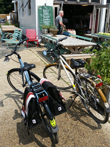 Grocery Store «Locally Grown Gardens», reviews and photos, 1050 E 54th St, Indianapolis, IN 46220, USA