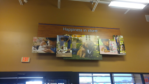 Pet Supply Store «PetSmart», reviews and photos, 2102 W Union Blvd #22A, Bethlehem, PA 18018, USA