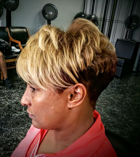 Beauty Salon «Monica Hair Salon», reviews and photos, 465 Oriana Rd, Newport News, VA 23608, USA