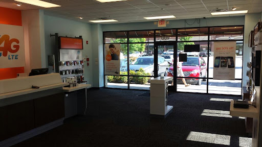 Cell Phone Store «AT&T Authorized Retailer», reviews and photos, 455 Glynn St S #100, Fayetteville, GA 30214, USA