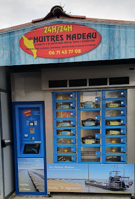 Distributeur Huîtres Nadeau Dolus d'Oléron à Dolus-d'Oléron
