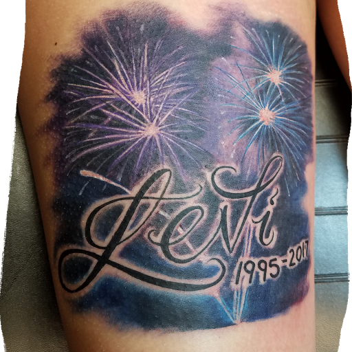 Tattoo Shop «Catch 22 Tattoo», reviews and photos, 1505 Madison Ave, Painesville, OH 44077, USA
