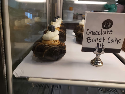 Grocery Store «Two Chefs Cafe & Market», reviews and photos, 644 N Main St #107, Greenville, SC 29601, USA