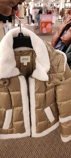 Cosmetics Store «SEPHORA inside JCPenney», reviews and photos, 4 Fox Valley Center, Aurora, IL 60504, USA