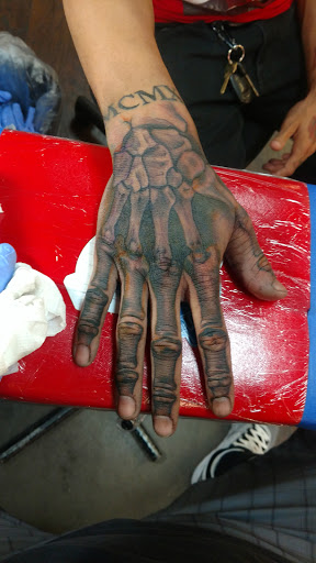 Tattoo Shop «House of Pain Tattoo», reviews and photos, 11335 Montwood Dr, El Paso, TX 79936, USA