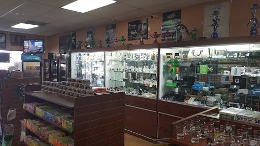 Tobacco Shop «The Hideaway Smoke Shop», reviews and photos, 5275 Red Bug Lake Rd #125, Winter Springs, FL 32708, USA