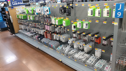 Department Store «Walmart Supercenter», reviews and photos, 415 34th St N, Dilworth, MN 56529, USA