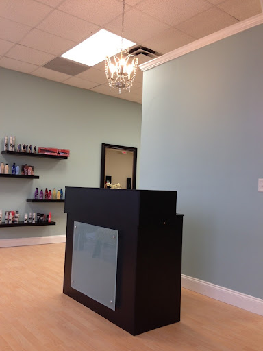 Hair Salon «NV Salon and Spa», reviews and photos, 13107 US-301, Riverview, FL 33578, USA