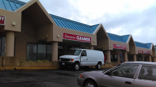 Dry Cleaner «Enterprise Cleaners», reviews and photos, 156 Enterprise St # C, Sterling, VA 20164, USA