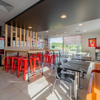 Atmosphère du Restaurant KFC Lens à Vendin-le-Vieil - n°6