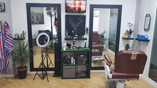 A13X cuts & beards en Alboraya, Valencia