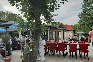 Griechisches Restaurant Olympia & Minigolf image