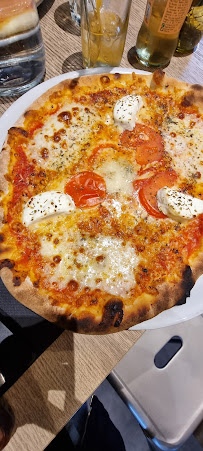 Plats et boissons du Restaurant italien Pizza Papa à Nîmes - n°17