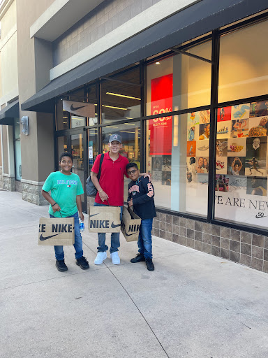 Outlet Mall «The Outlet Shops of Grand River», reviews and photos, 6200 Grand River Pkwy, Leeds, AL 35094, USA