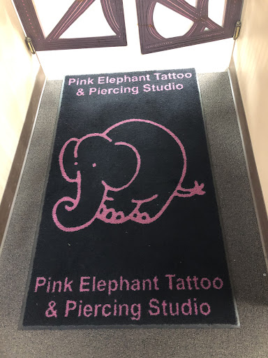 Tattoo Shop «Pink Elephant Tattoo Studio», reviews and photos, 707 S Ankeny Blvd, Ankeny, IA 50023, USA